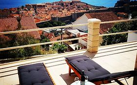 Old Town & Sea View